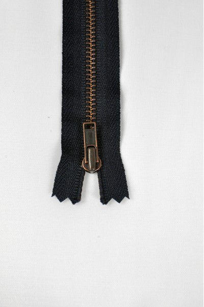 ZIP068 1號拉鏈  單頭拉鏈款式  紅古銅牙拉鏈  密尾拉鏈款式  不設單獨拉鍊訂購 細節-1